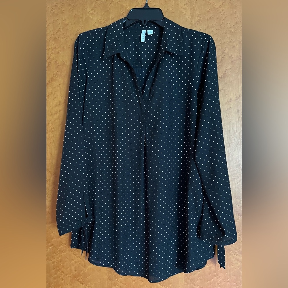 Elle Black and White Polka Dot Blouse